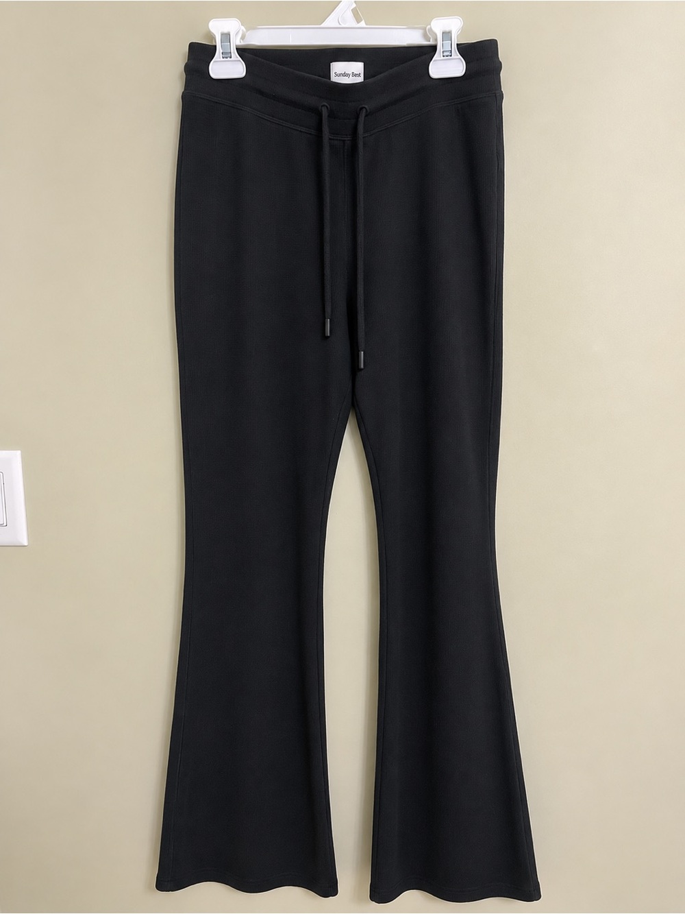 Aritzia Sunday Best Flare Lounge Pants: Size Medium